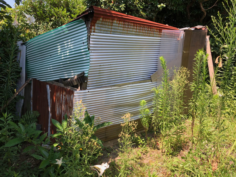 解体しなきゃいけない小屋